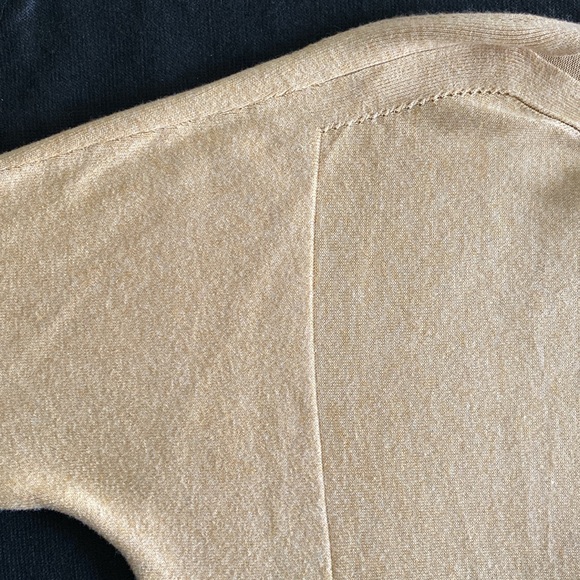 Lilly Pulitzer Glenda Fringed Coolmax Sweater in Heathered Sandbar Size Medium - Picture 9 of 16